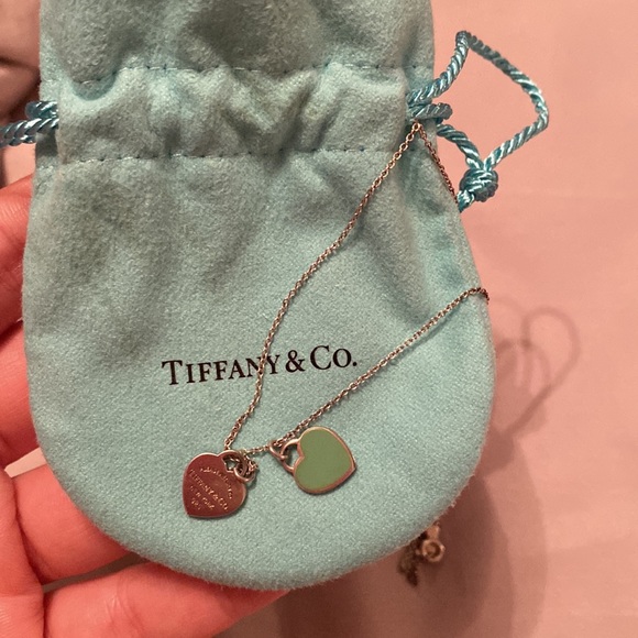Tiffany & Co - Double Heart Necklace (Mini) - Picture 3 of 10